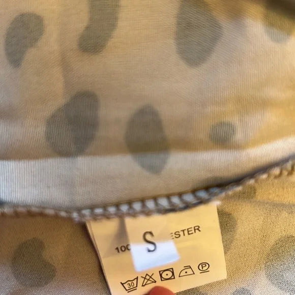 Women’s Blouse Leopard Print - Picture 6 of 9